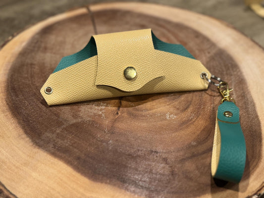 Leather Eyewear Case – Stylish Protection for Glasses and Sunglasses